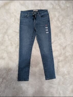 New Levi's Women's Skinny Jeans in Medium Blue Wash 711 Skinny